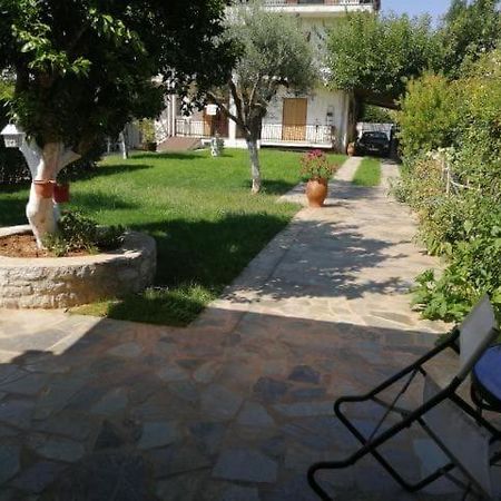 Εξοχική Κατοικία Με Κήπο Στην Άβυθο, Αιγίου Rodhodháfni 외부 사진