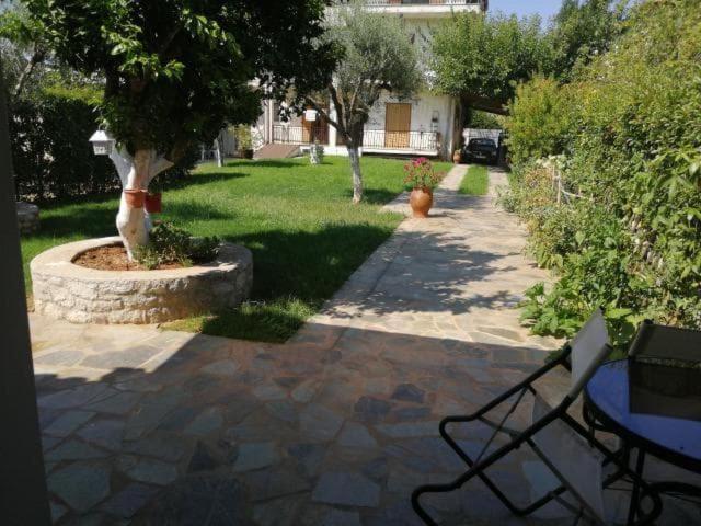 Εξοχική Κατοικία Με Κήπο Στην Άβυθο, Αιγίου Rodhodháfni 외부 사진