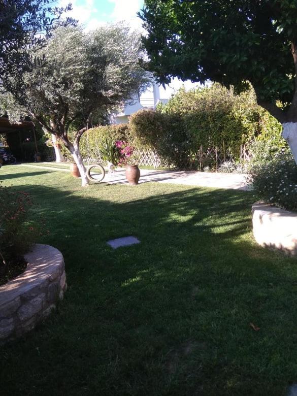 Εξοχική Κατοικία Με Κήπο Στην Άβυθο, Αιγίου Rodhodháfni 외부 사진